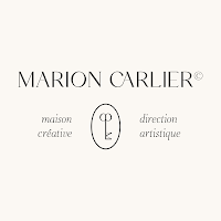 Logo de Marion Carlier - Maison Créative | Graphiste freelance Strasbourg